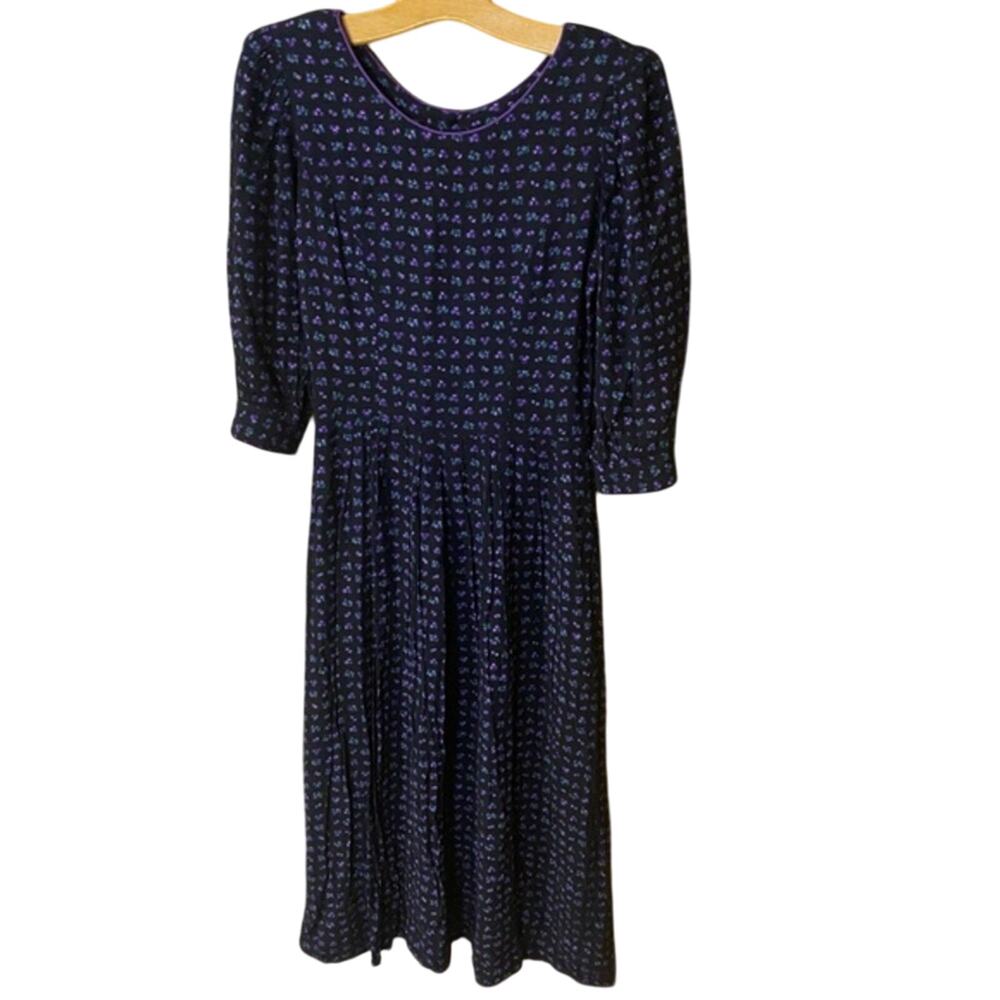 Vintage 80s Lanz Black Pleated Dress Bishop Sleeves floral ditzy 4 cottagecore